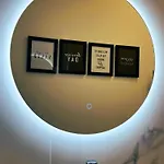 Modern Apt, 25 Min Duomo, Metro 5 Min & Wifi