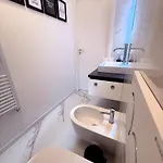 Modern Apt, 25 Min Duomo, Metro 5 Min & Wifi Apartament *