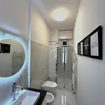 Modern Apt, 25 Min Duomo, Metro 5 Min & Wifi Apartament *
