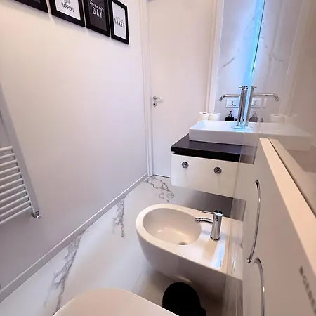 Modern Apt, 25 Min Duomo, Metro 5 Min&wifi Apartment *
