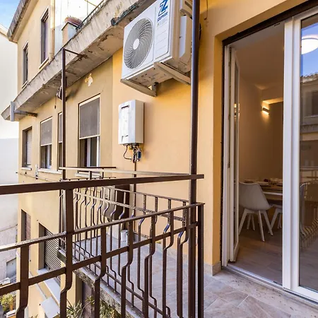 Apartment Modern Apt, 25 Min Duomo, Metro 5 Min&wifi