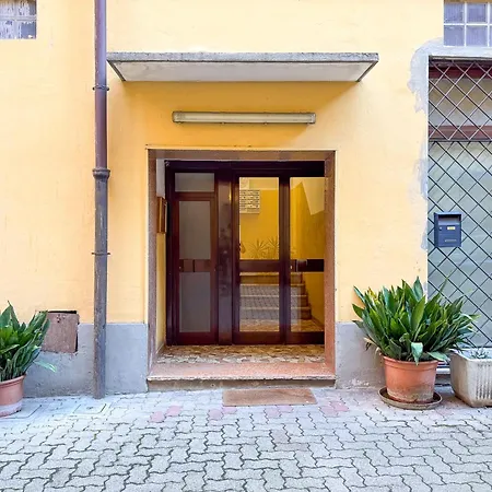 Apartament Modern Apt, 25 Min Duomo, Metro 5 Min & Wifi Mediolan