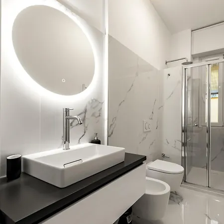 Apartment Modern Apt, 25 Min Duomo, Metro 5 Min&wifi *